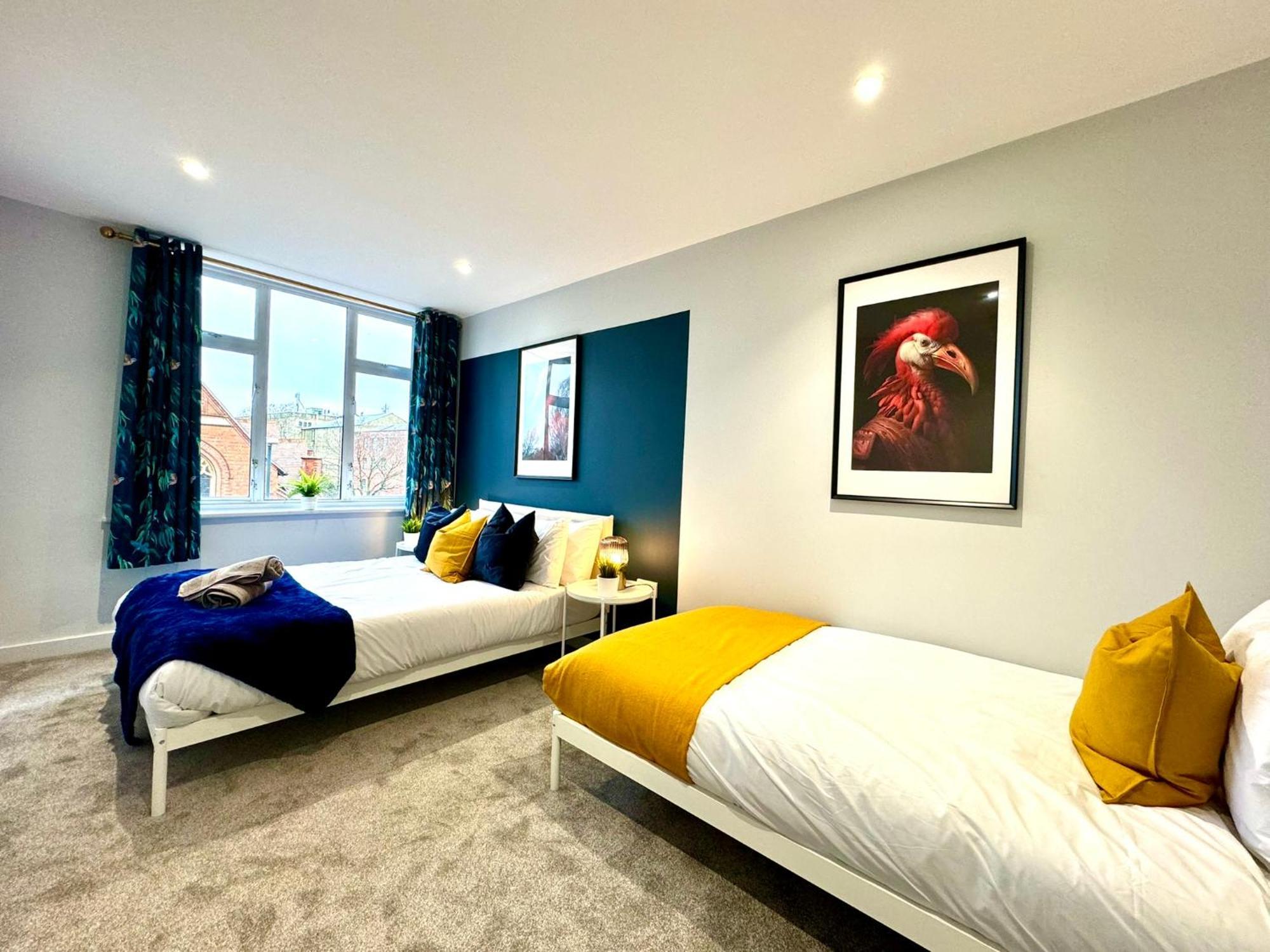 Amazing Large 3 Bedroom Apartment - Sleeps 8! Bournemouth Buitenkant foto